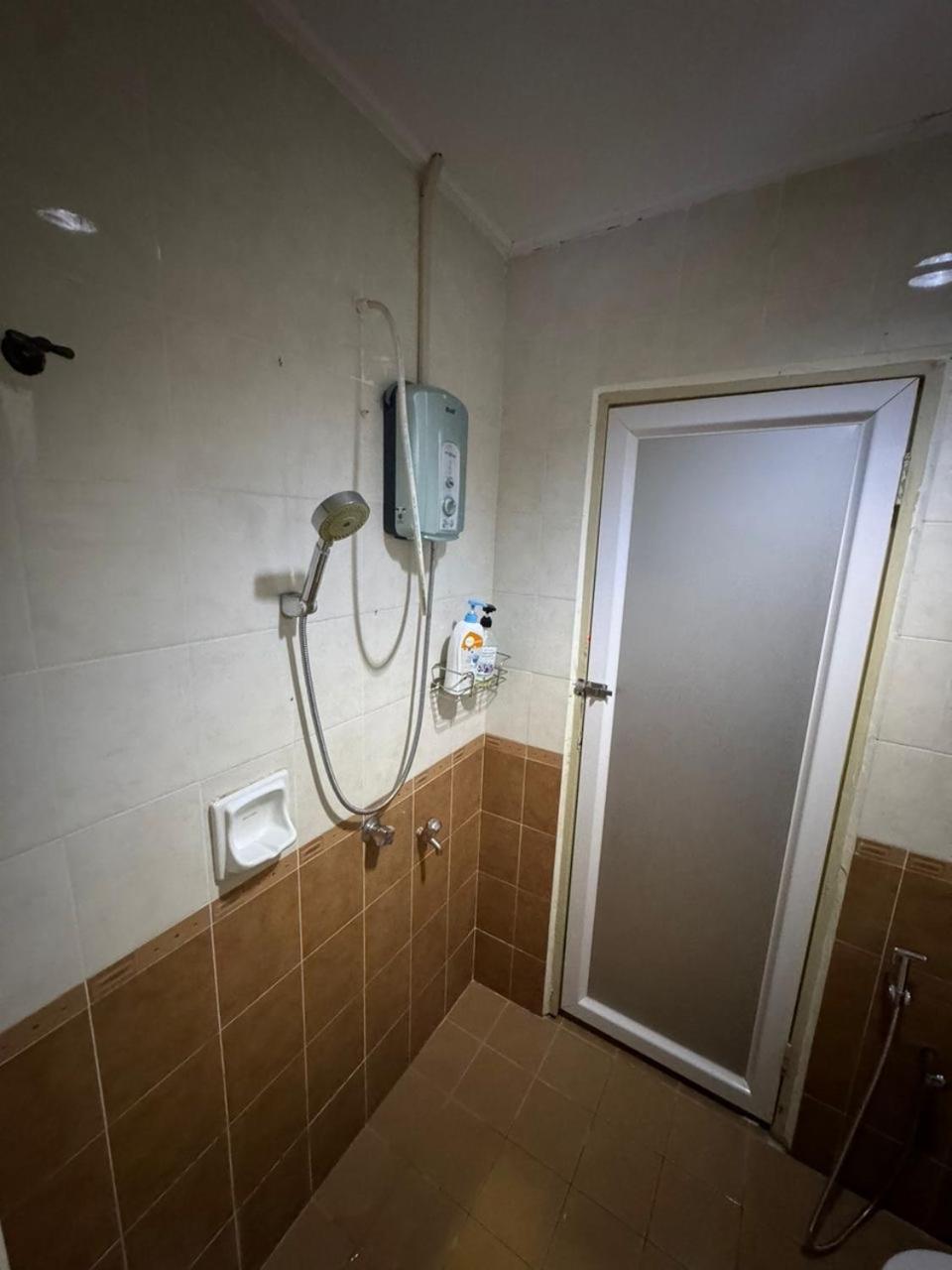 Momo Guest House クアラ・トレンガヌ エクステリア 写真