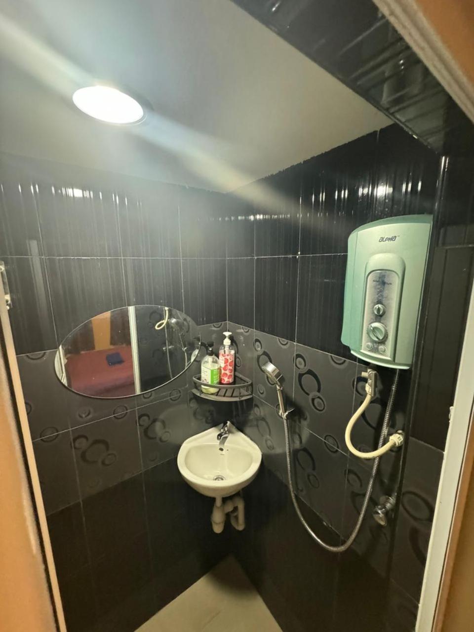Momo Guest House クアラ・トレンガヌ エクステリア 写真